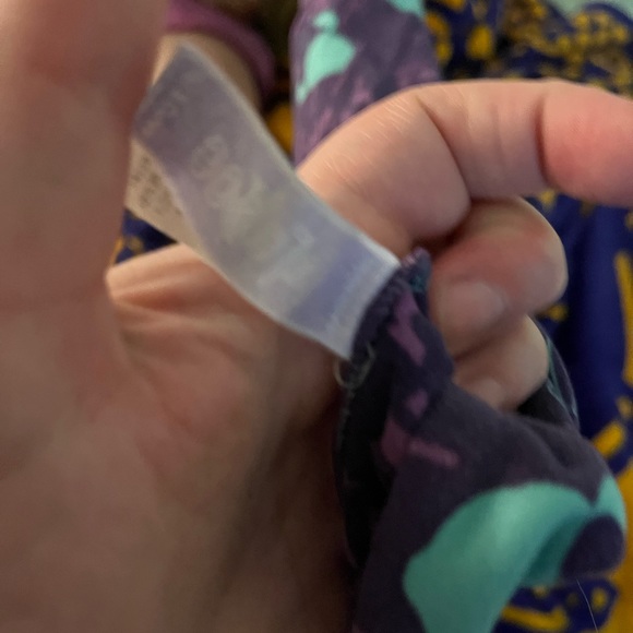 LULAROE MINNIE DISNEY LEGGINGS TALL AND CURVY - Picture 3 of 5